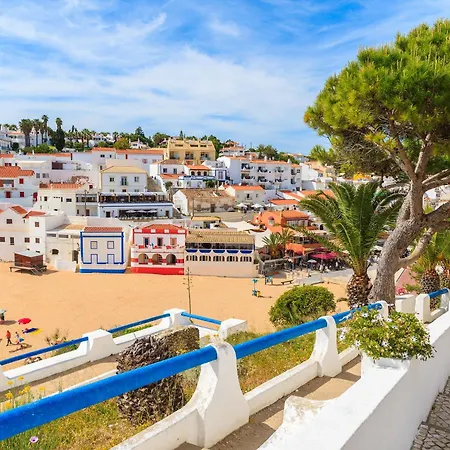 Carvoeiro House *